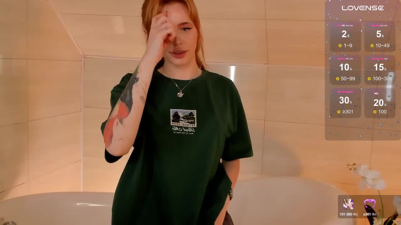 Phoenix_Margo Live Sex December 18, 2025