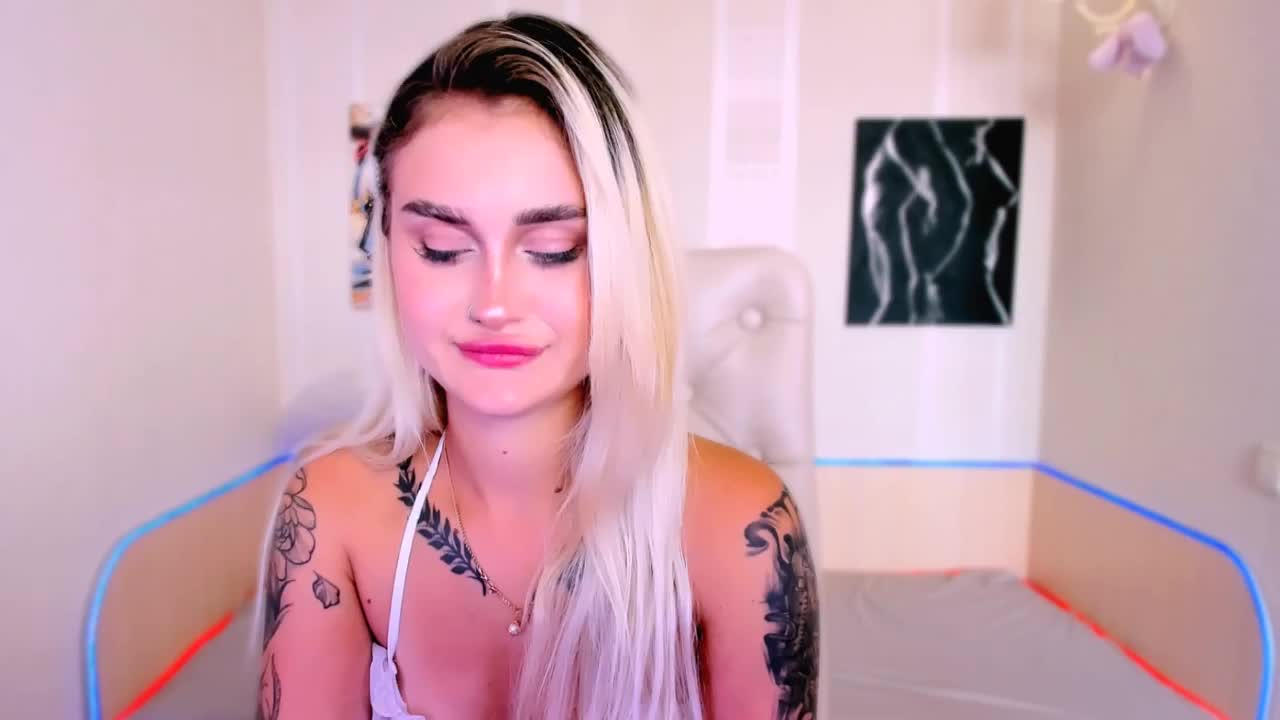 Ravenaaaa Live Sex December 14, 2025