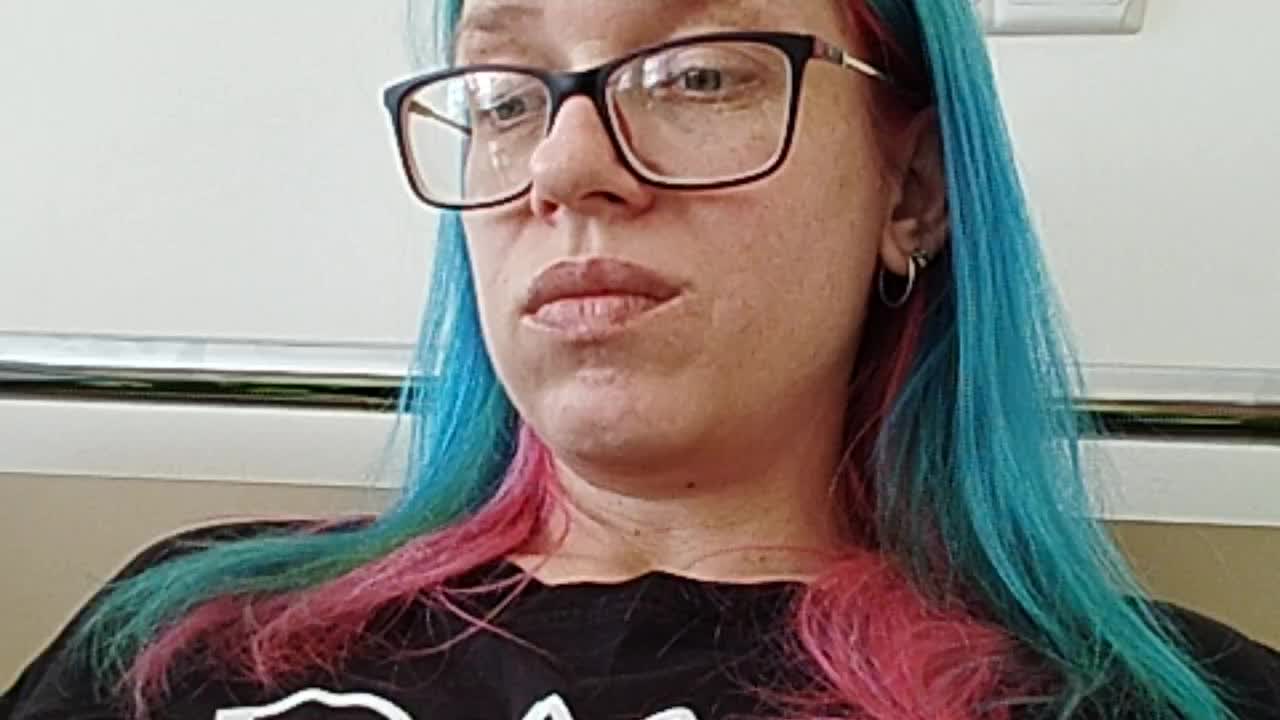 malvinella Live Sex December 18, 2025