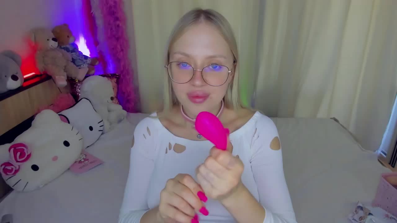 MindyKally Live Sex December 14, 2025