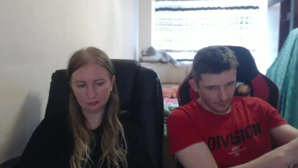 jenisandpeter Live Sex December 20, 2025