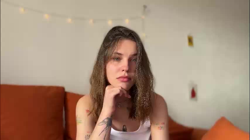 di_n_alex Live Sex December 18, 2025