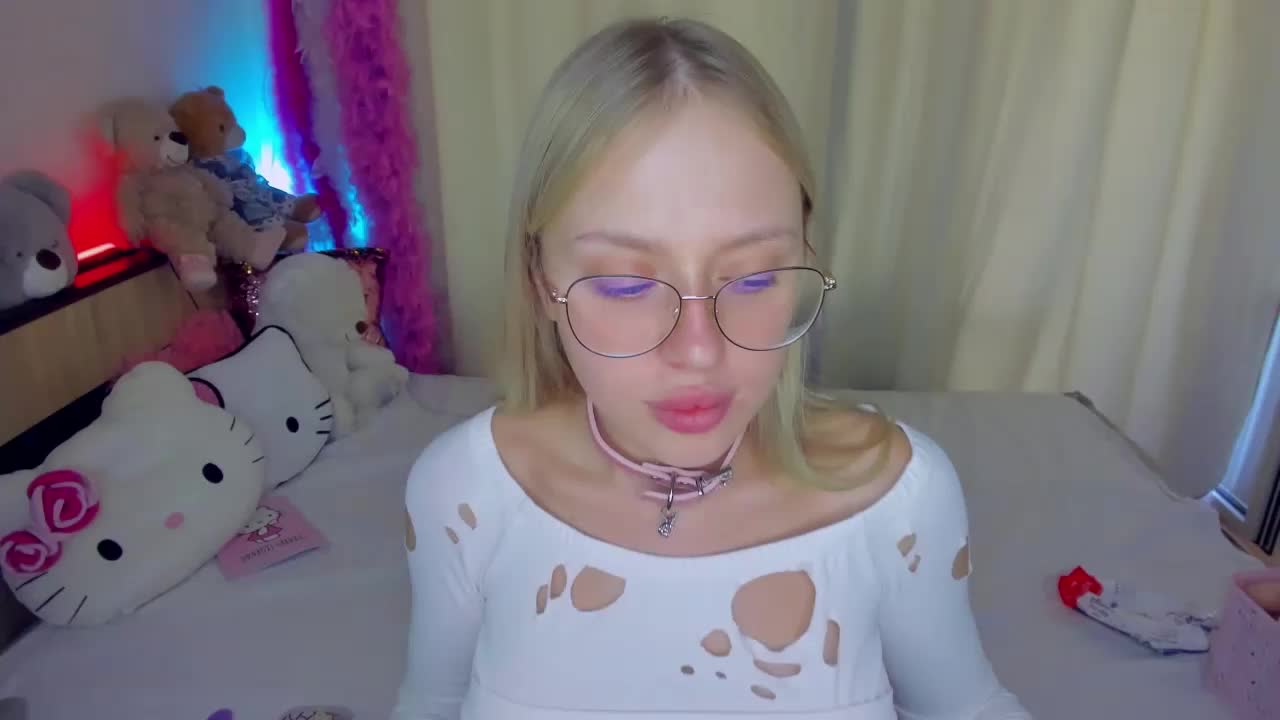 MindyKally Live Sex December 14, 2025