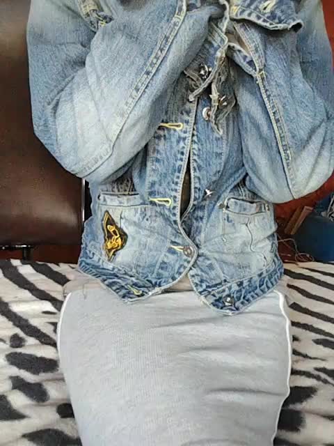 333_Sensuality_333 Live Sex December 13, 2025