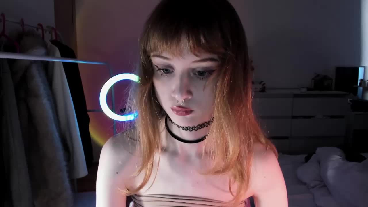 mnepohuyy Live Sex December 14, 2025