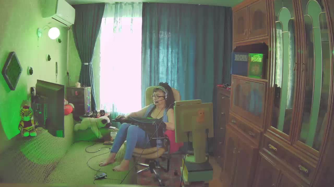 Infodar Live Sex December 18, 2025