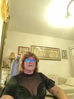 KarinkaSweet Live Sex December 14, 2025
