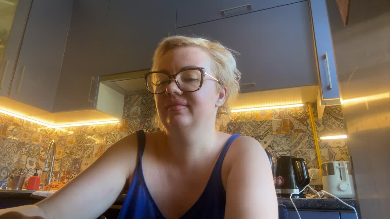 Oksana494 Live Sex December 13, 2025