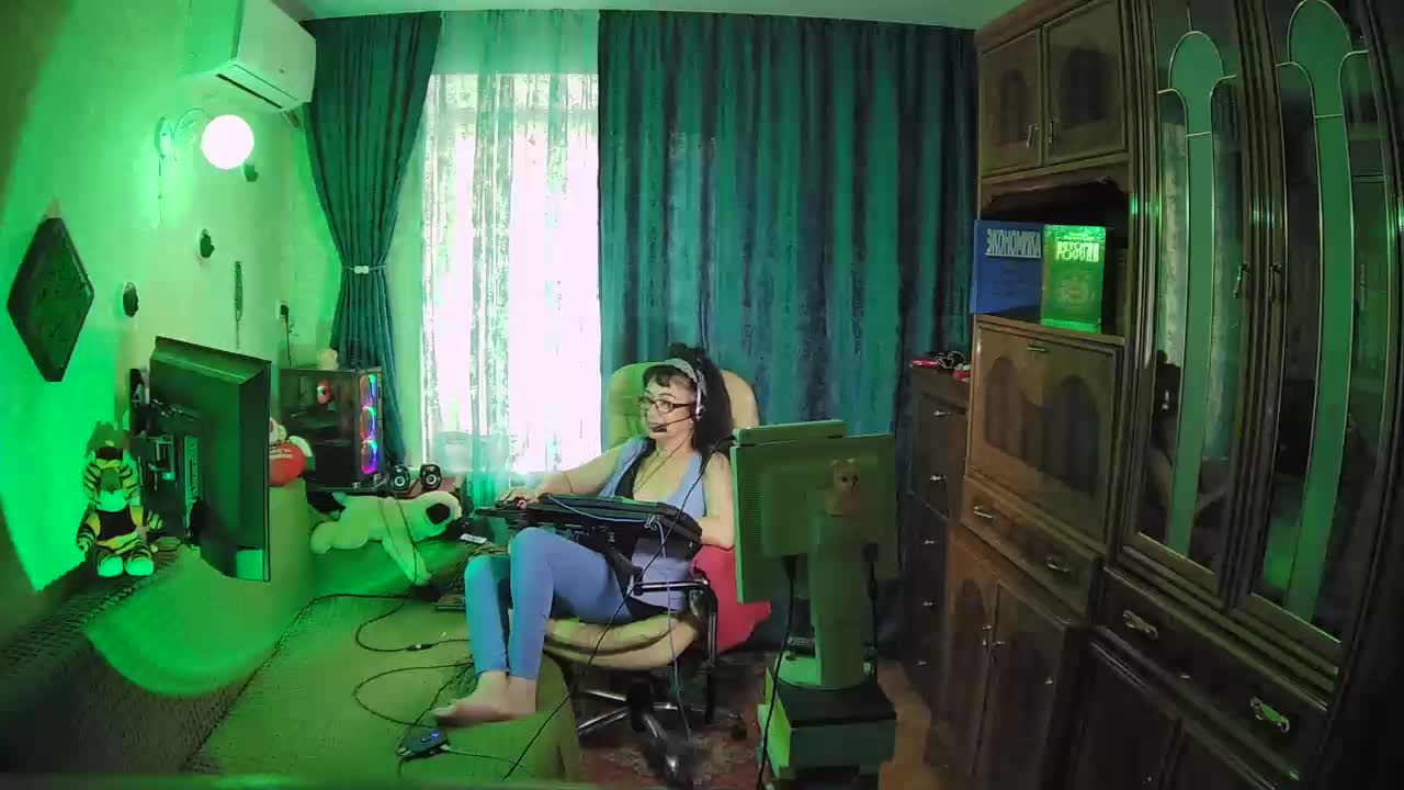 Infodar Live Sex December 18, 2025