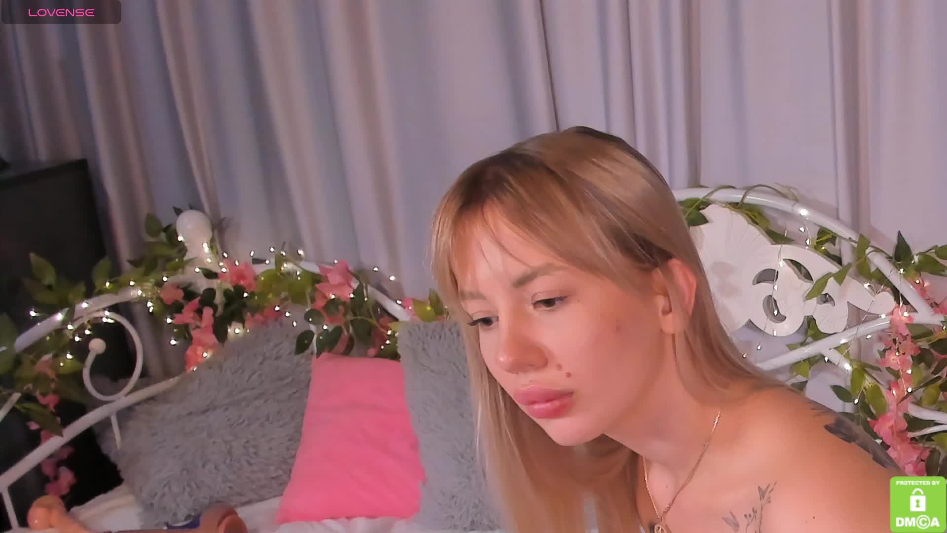 Jane-sensitive Live Sex December 14, 2025