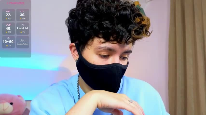 CharlieeAdams Live Sex December 14, 2025