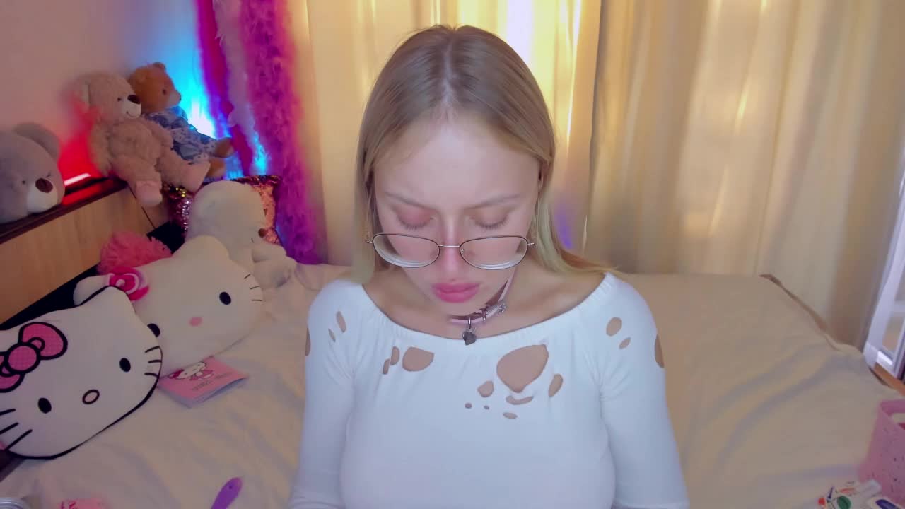 MindyKally Live Sex December 14, 2025