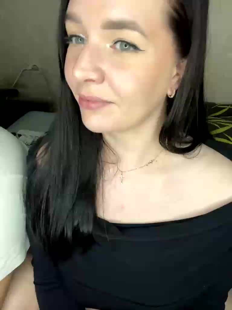 HellMor Live Sex December 18, 2025