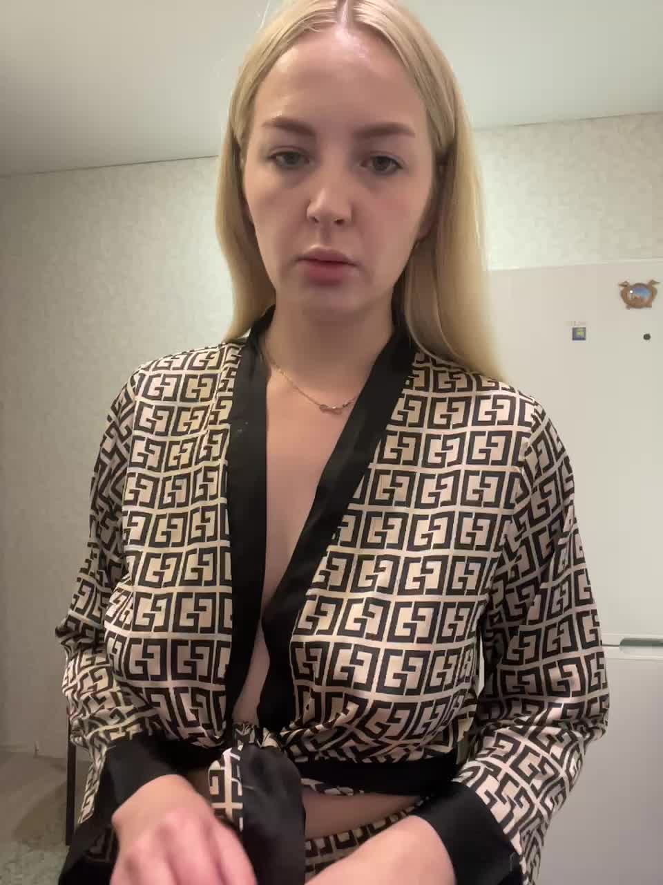 Marysik Live Sex December 13, 2025