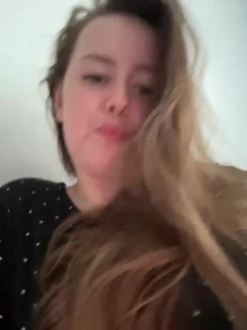 MariaBowman Live Sex December 12, 2025