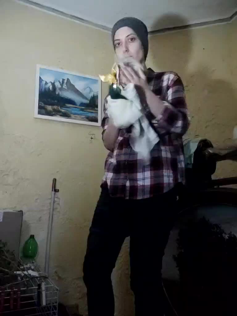 Kira700cams Live Sex December 14, 2025