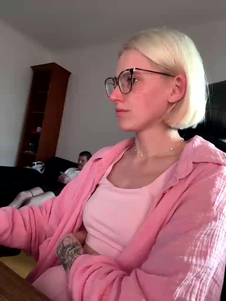 Sexy-Sweets Live Sex December 19, 2025