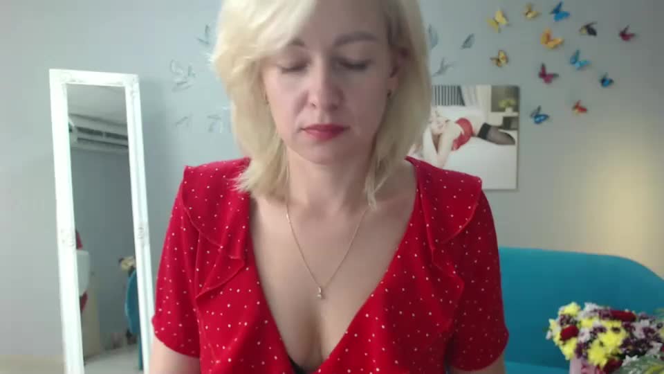 blondy_mom Live Sex 2025.09.08