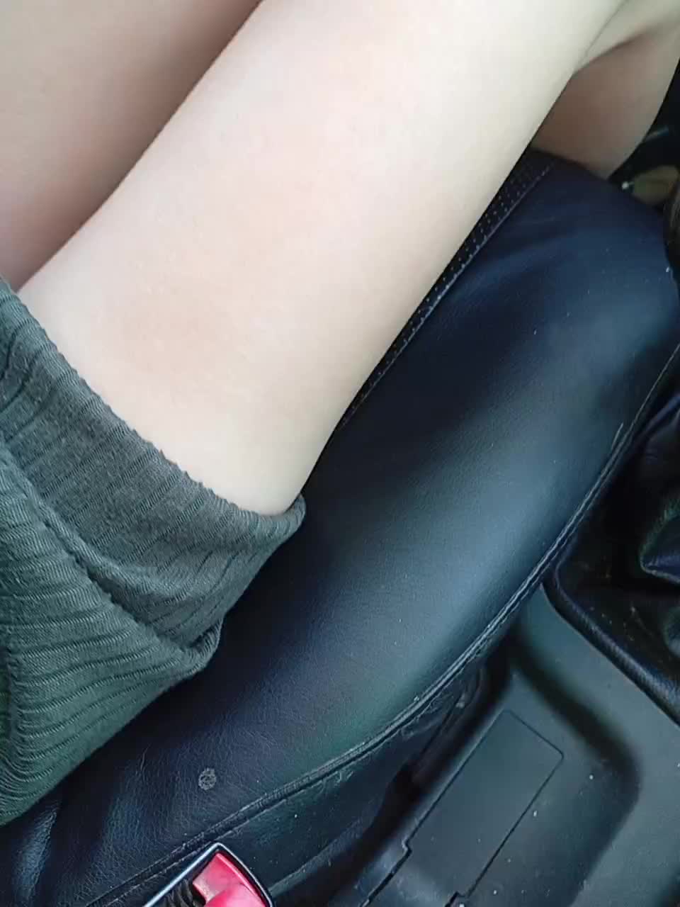 Yna-and-Yn Live Sex December 14, 2025