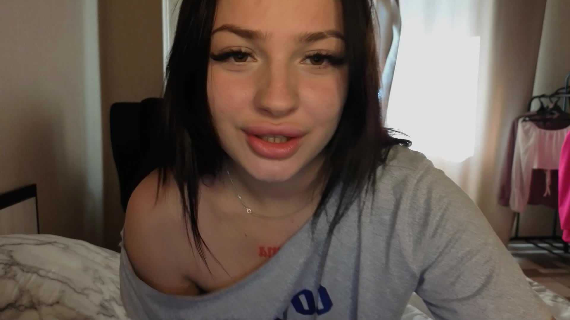 LisaAndDenis Live Sex December 18, 2025