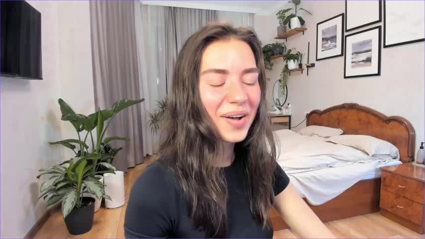 NicoleLuv Live Sex December 14, 2025