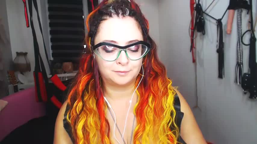 MISSwithDOLLS Live Sex December 17, 2025