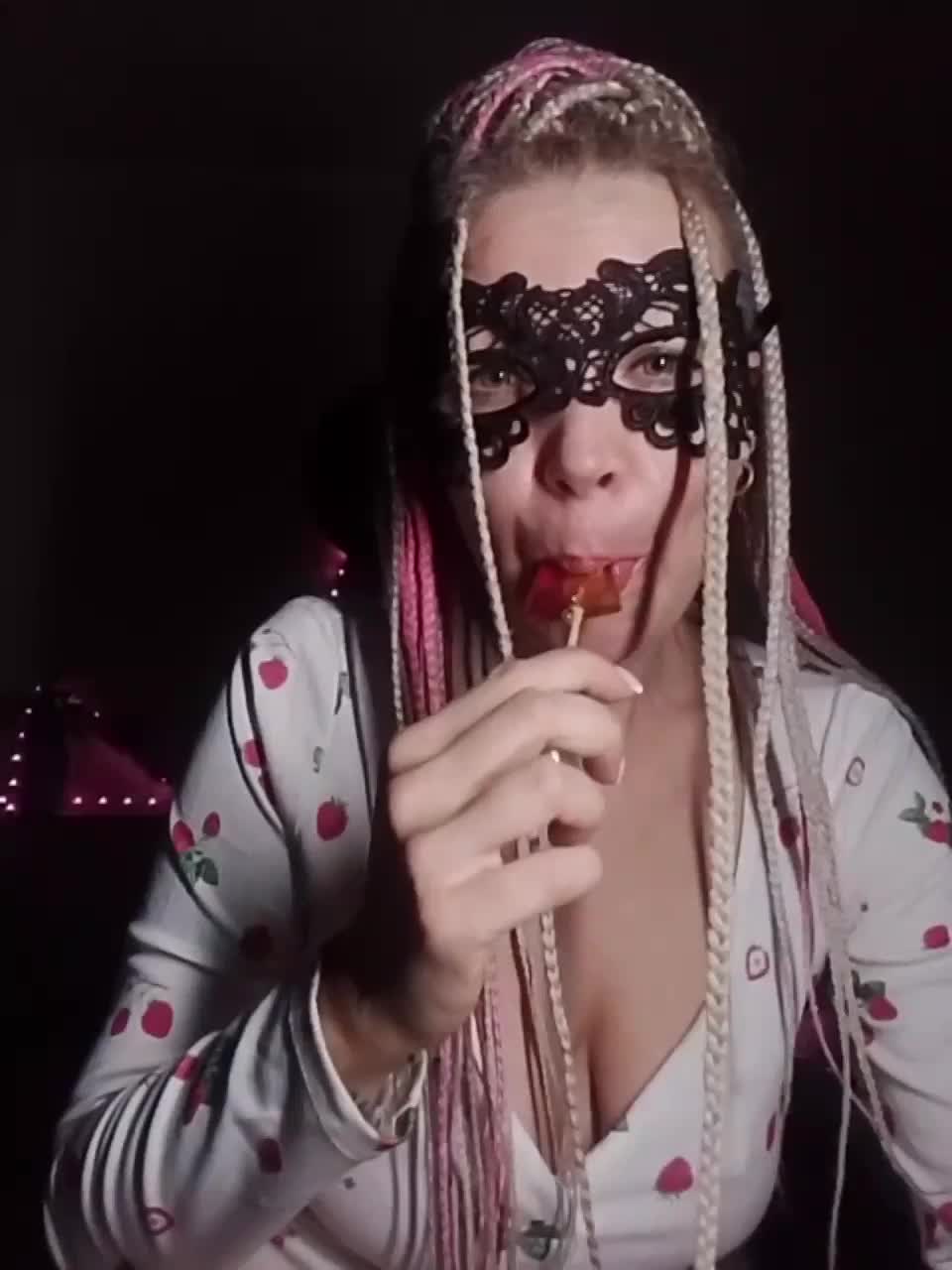 TilyTily Live Sex December 14, 2025