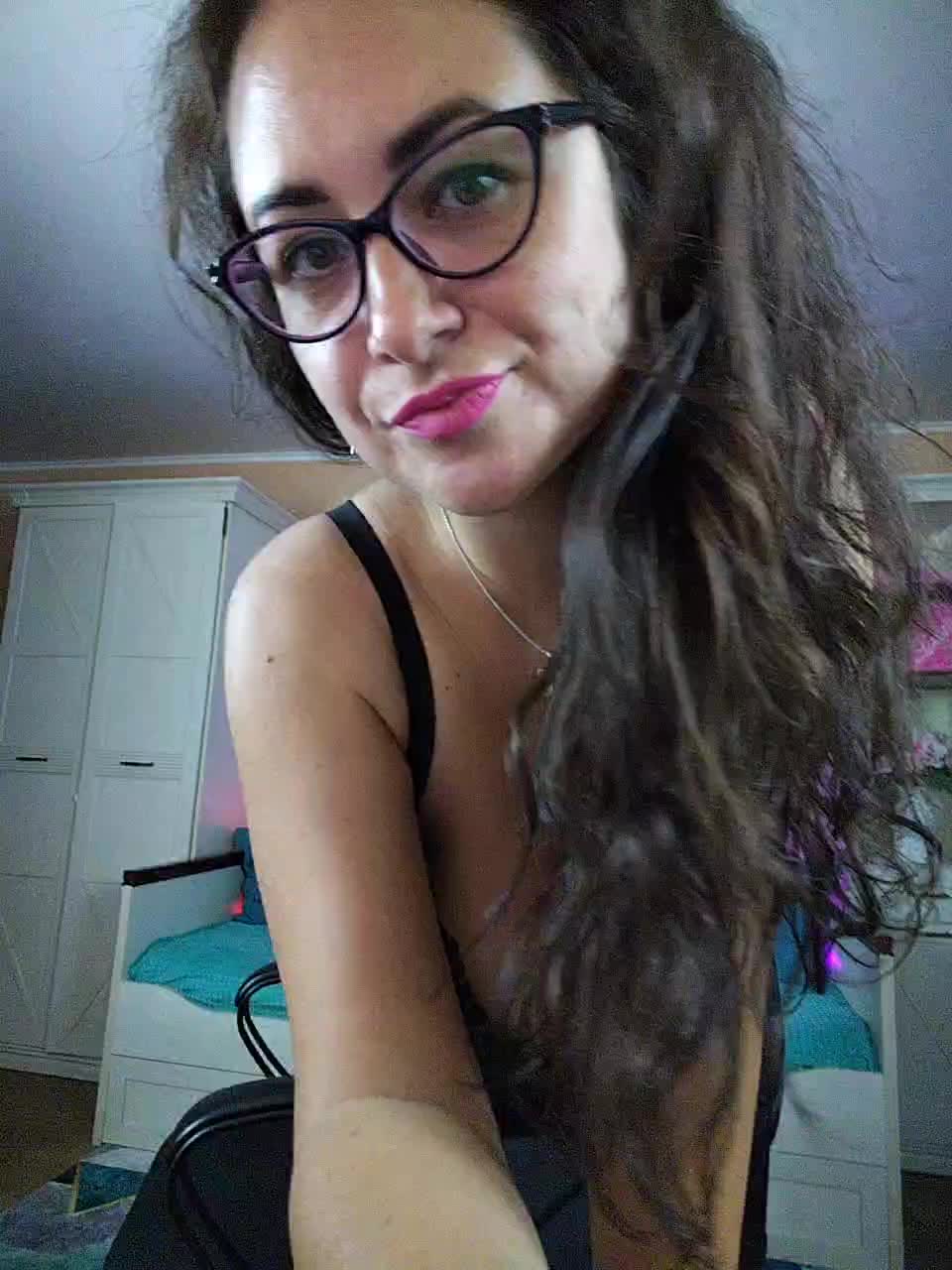 AlicaLovely Live Sex December 18, 2025