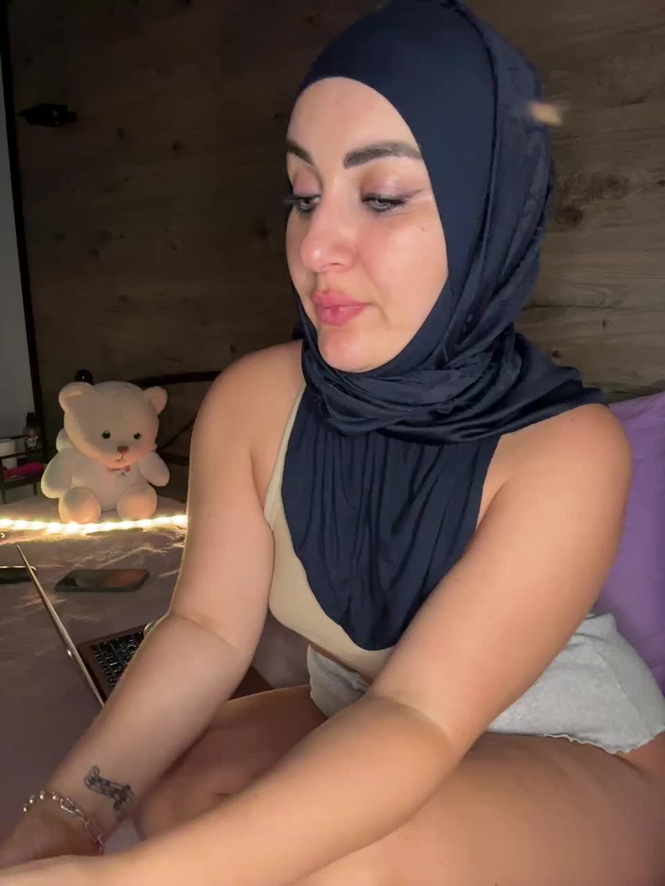 Layla-kavkaz Live Sex December 13, 2025