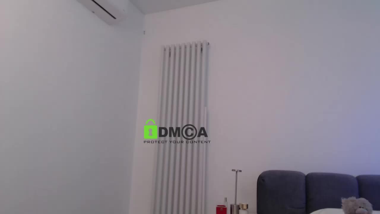 MaxineDi Live Sex December 18, 2025