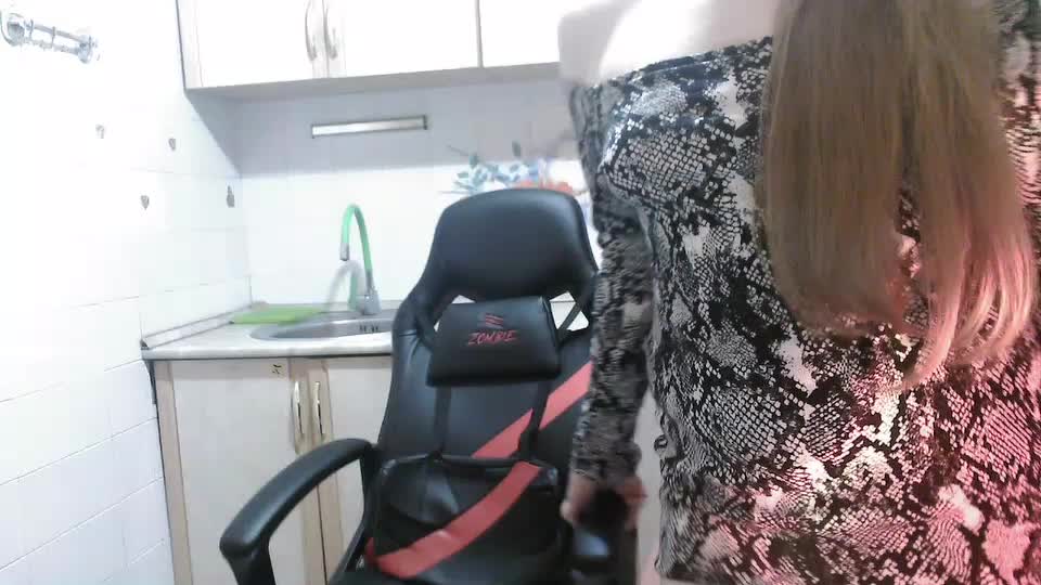 L-e-l-i-k Live Sex December 12, 2025