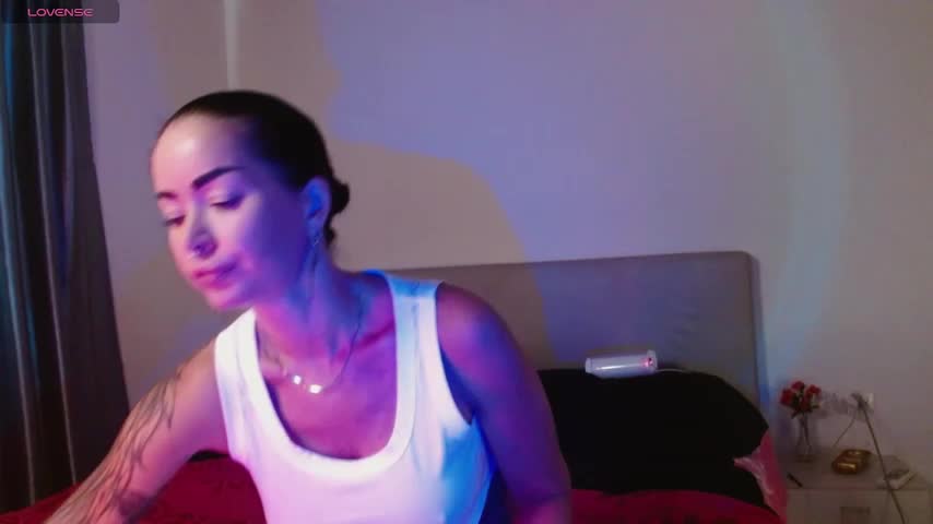 amber_tasty Live Sex December 13, 2025