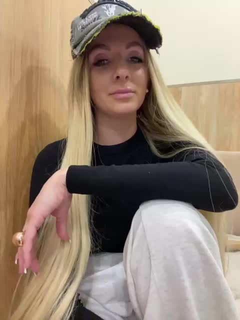 Nasty-tegress Live Sex December 18, 2025