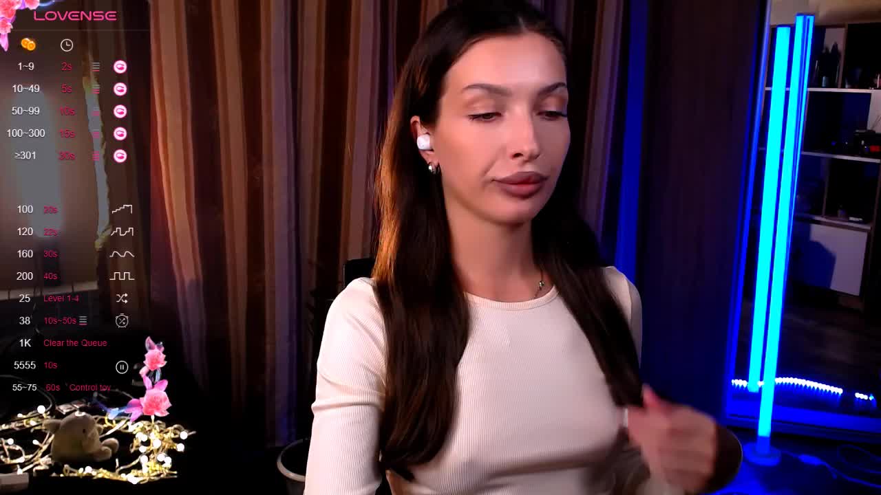 LauraBess Live Sex December 15, 2025