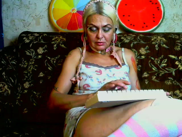 GardenerofIllusions Live Sex December 13, 2025