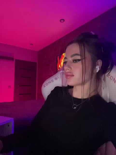 HotGirlEva Live Sex December 14, 2025