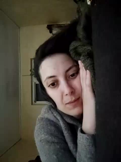 Kira700cams Live Sex December 14, 2025