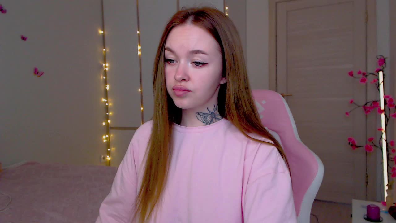 NaughtyMable Live Sex December 18, 2025