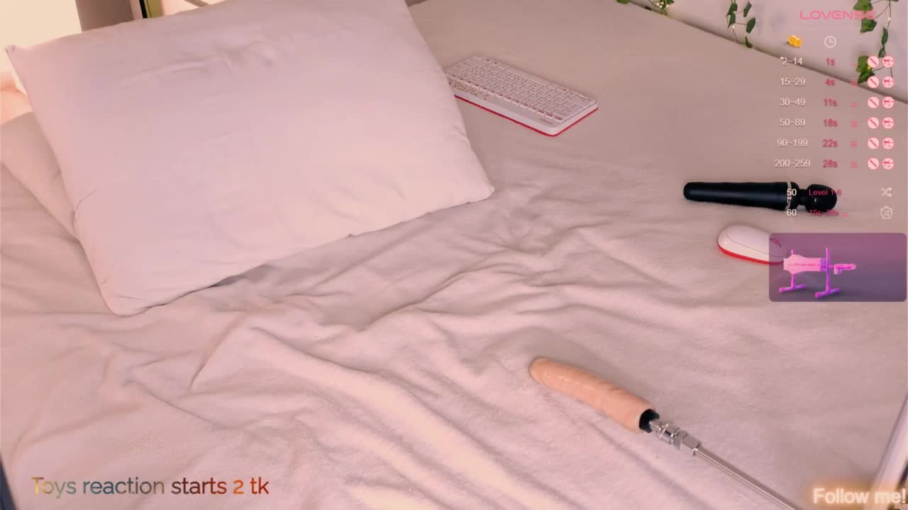 CarlyHills Live Sex December 14, 2025