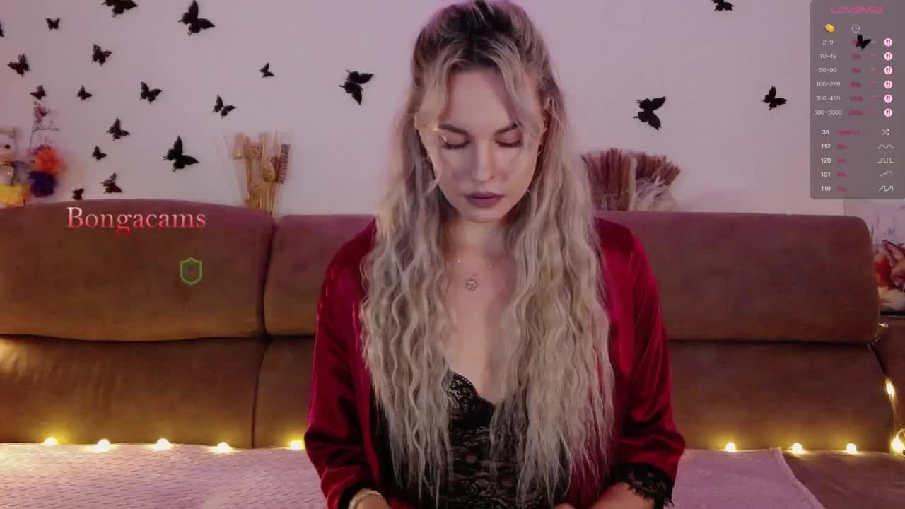 Kocmoc_Katerina Live Sex December 17, 2025