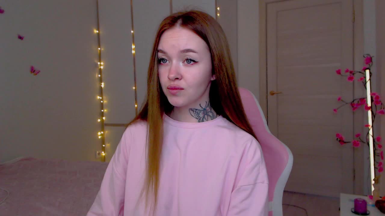 NaughtyMable Live Sex December 18, 2025