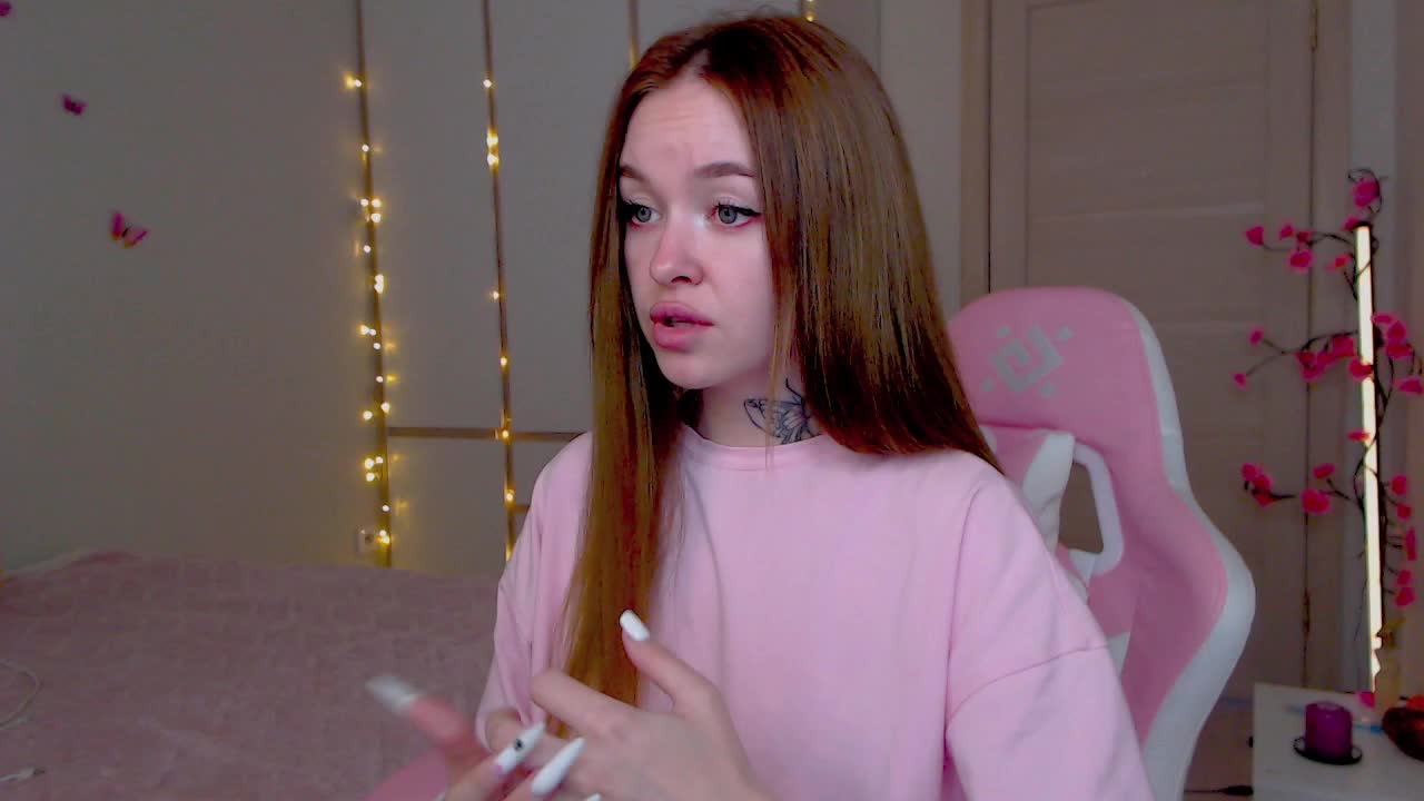 NaughtyMable Live Sex December 18, 2025