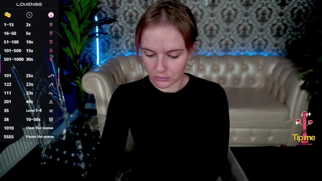 MaribelRiver Live Sex December 17, 2025