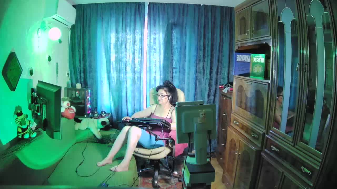 Infodar Live Sex December 18, 2025