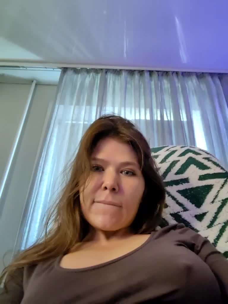 MyLittlegi Live Sex December 17, 2025