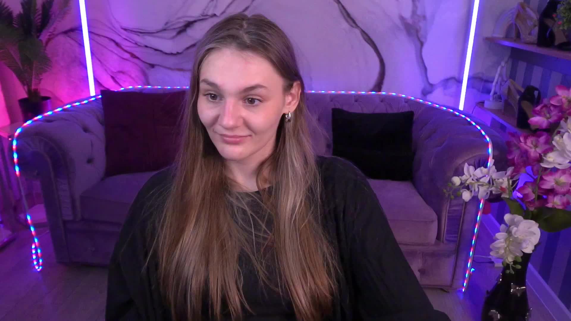 DiamondGoldie Live Sex December 13, 2025