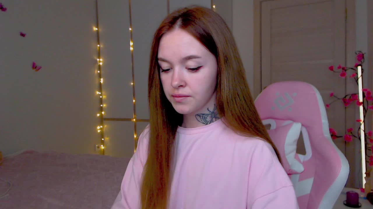 NaughtyMable Live Sex December 18, 2025