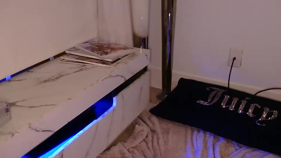 lilbeccaxo Live Sex September 8, 2025