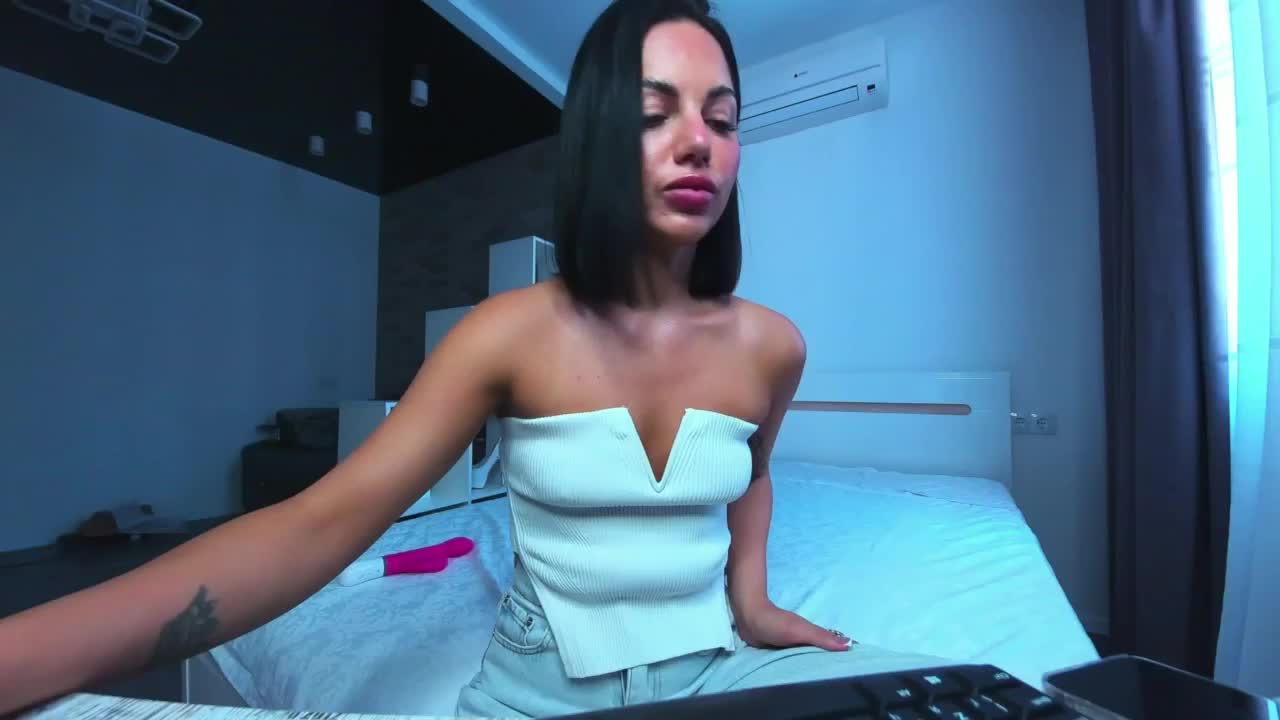 AddictedSabi Live Sex December 14, 2025