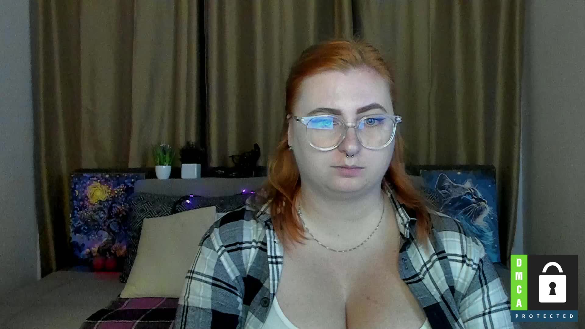 Aliciaredluv Live Sex December 17, 2025